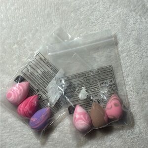 Set of Colorful Makeup Sponges mini sponges